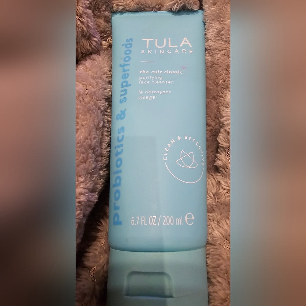 Tula Cult Classic Purifying Face Cleanser